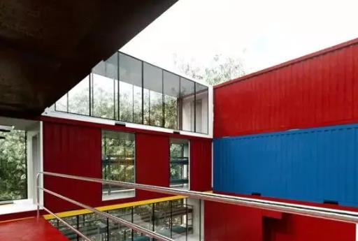 濟(jì)南長清區(qū)雙泉鎮(zhèn)住人集裝箱別墅酒店 濟(jì)南長清區(qū)雙泉鎮(zhèn)住人集裝箱別墅酒店