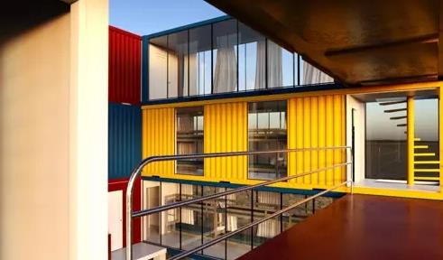 濟(jì)南長清區(qū)雙泉鎮(zhèn)住人集裝箱別墅酒店 濟(jì)南長清區(qū)雙泉鎮(zhèn)住人集裝箱別墅酒店